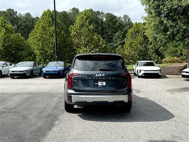 2023 Kia Telluride LX photo 4