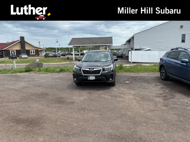 2021 Subaru Forester Premium's photo