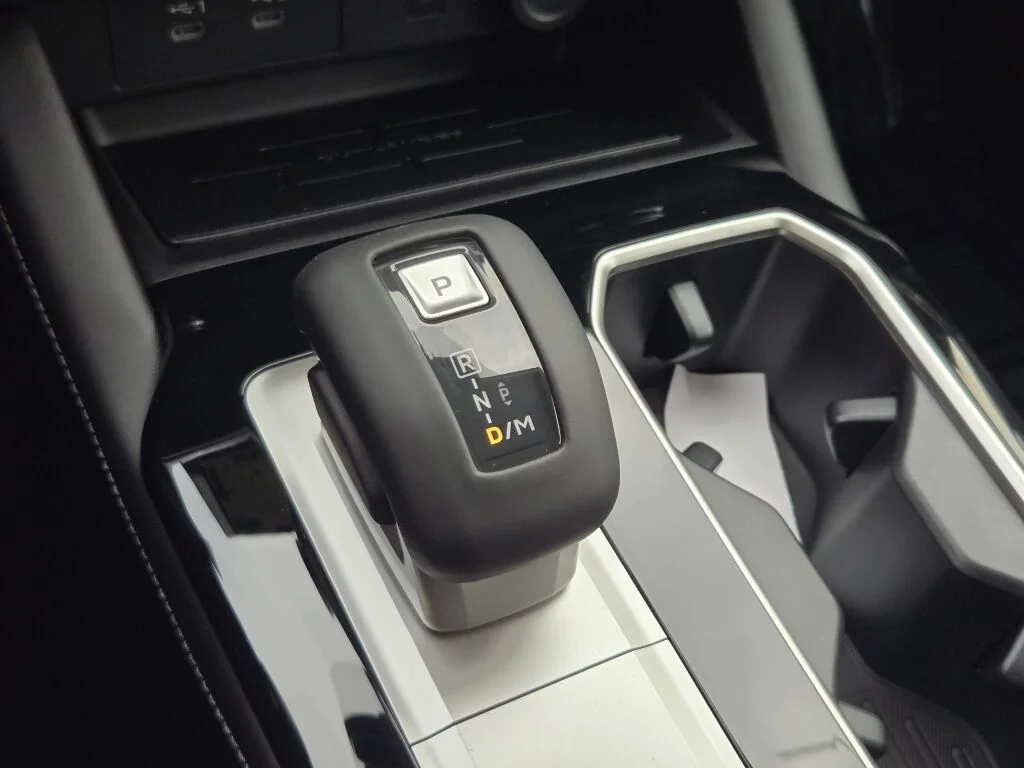 New 2026 Gray Mitsubishi SE 1.5T S-AWC image 23