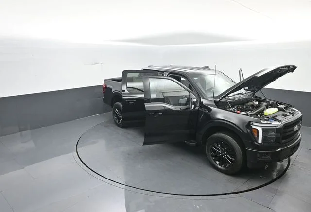 New 2026 Agate Black Metallic Ford Lariat® image 39