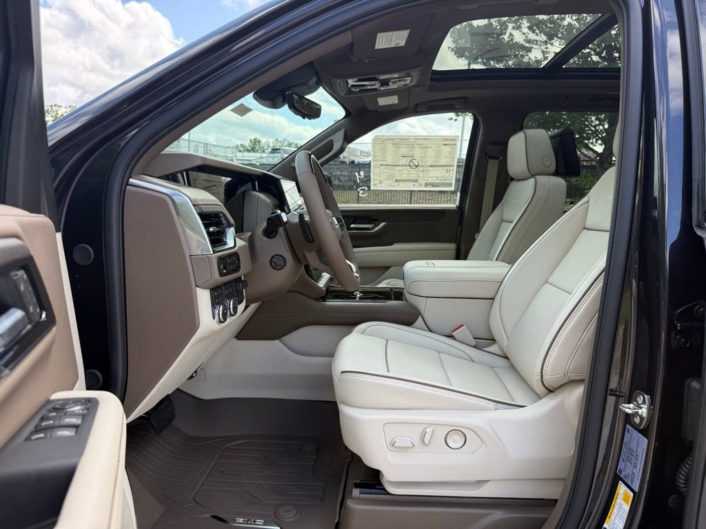 2026 GMC Yukon XL Denali - Photo 19