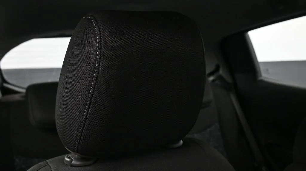 Used 2022 Black Chevrolet LS image 18
