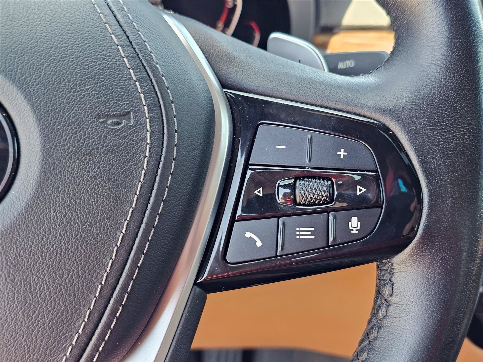 2020 BMW 5 Series 530i - Photo 21