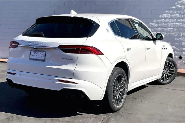 Used 2024  Maserati GT image 13
