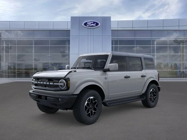 2026 Ford Bronco Outer Banks 4x4's photo
