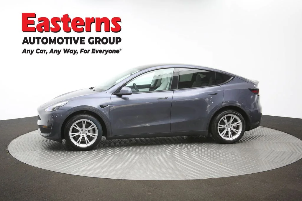 Used 2022 Gray Tesla Long Range image 53