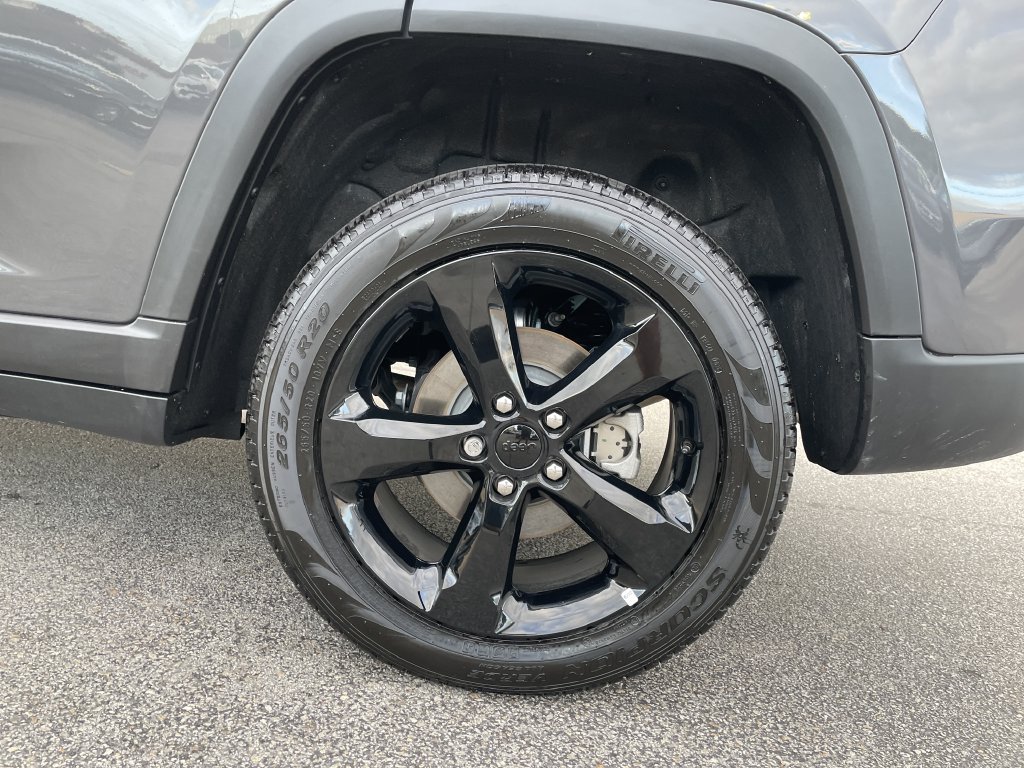 Used 2026 Gray Jeep Limited image 10
