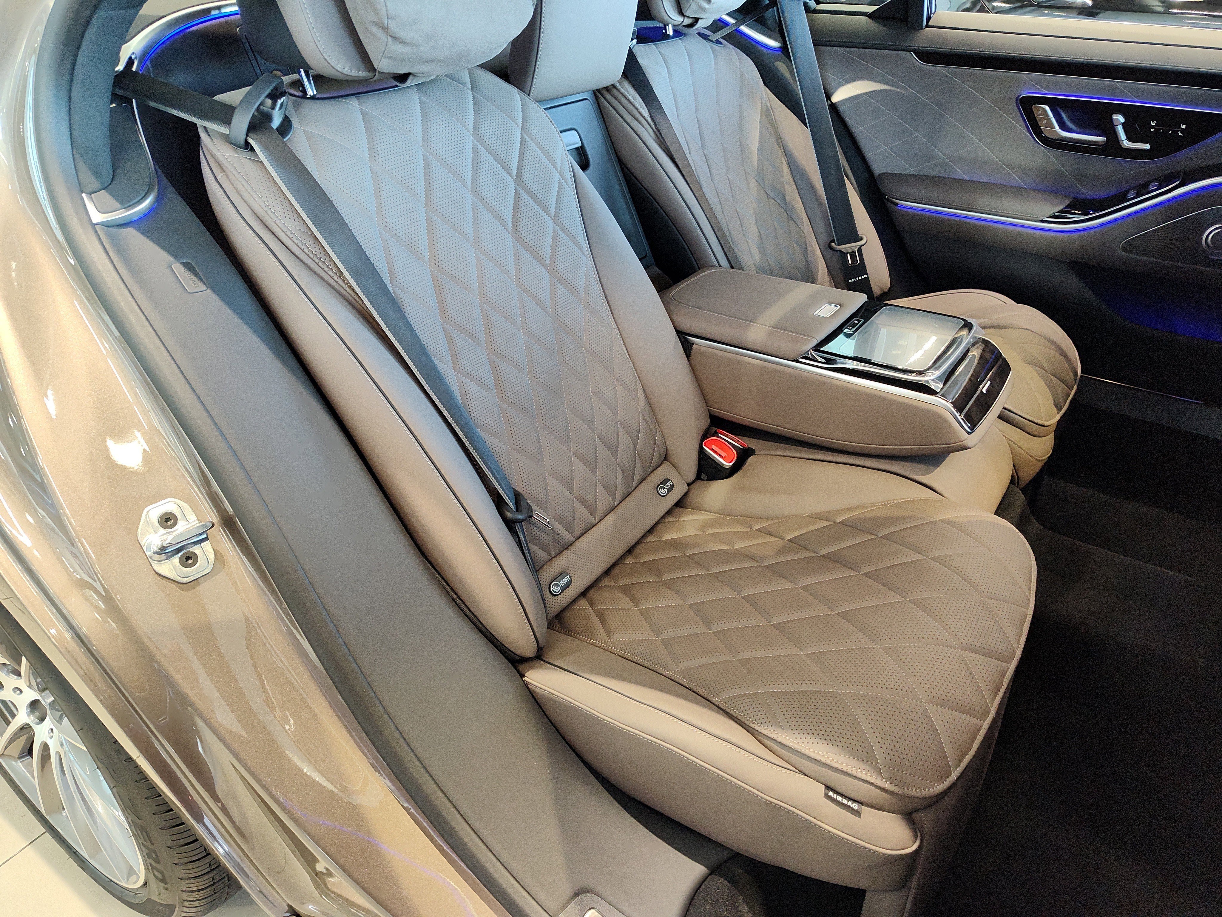 New 2026 Sonoran Brown Metallic Mercedes-Benz S 580 image 18