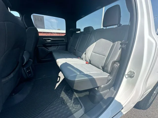 Used 2024 White Ram Big Horn/Lone Star image 23