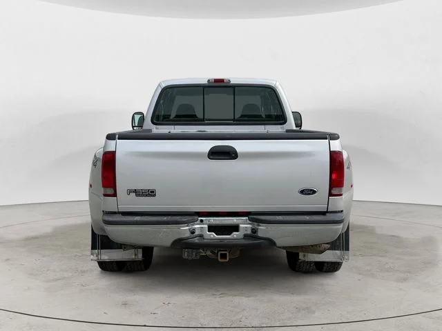 Used 2002 Silver Clearcoat Metallic Ford XL image 4