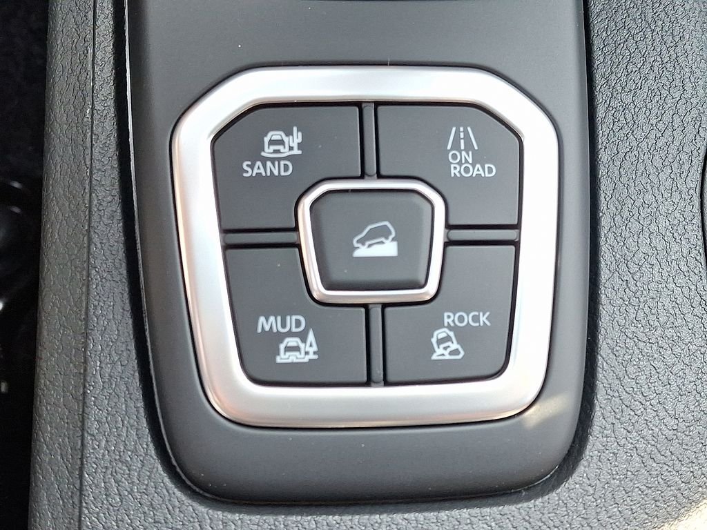 2026 Nissan Frontier — photo 15
