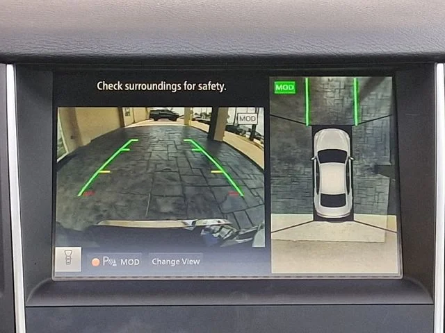 Used 2024 Gray INFINITI LUXE image 15