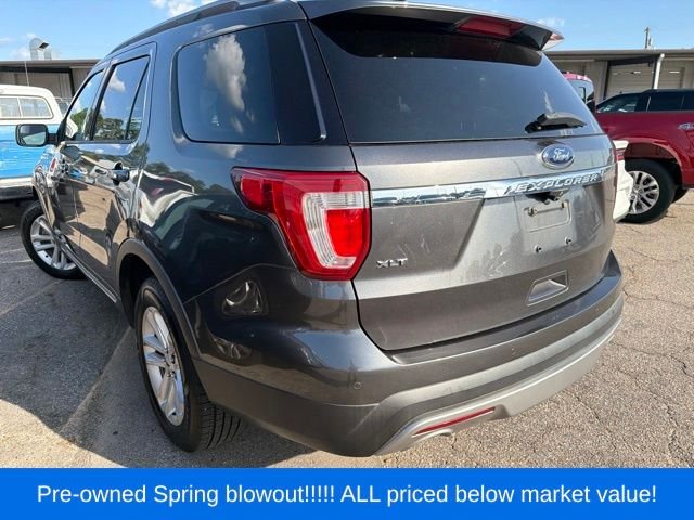Used 2017 Gray Ford XLT image 5