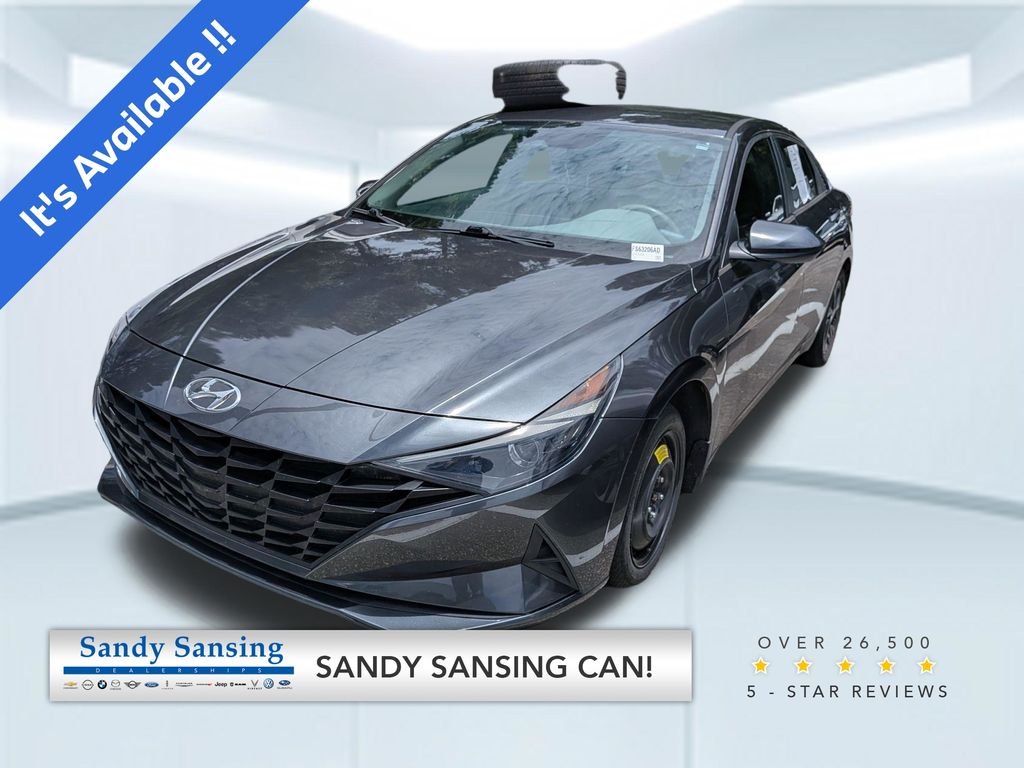 Used 2022 Gray Hyundai SEL image 1