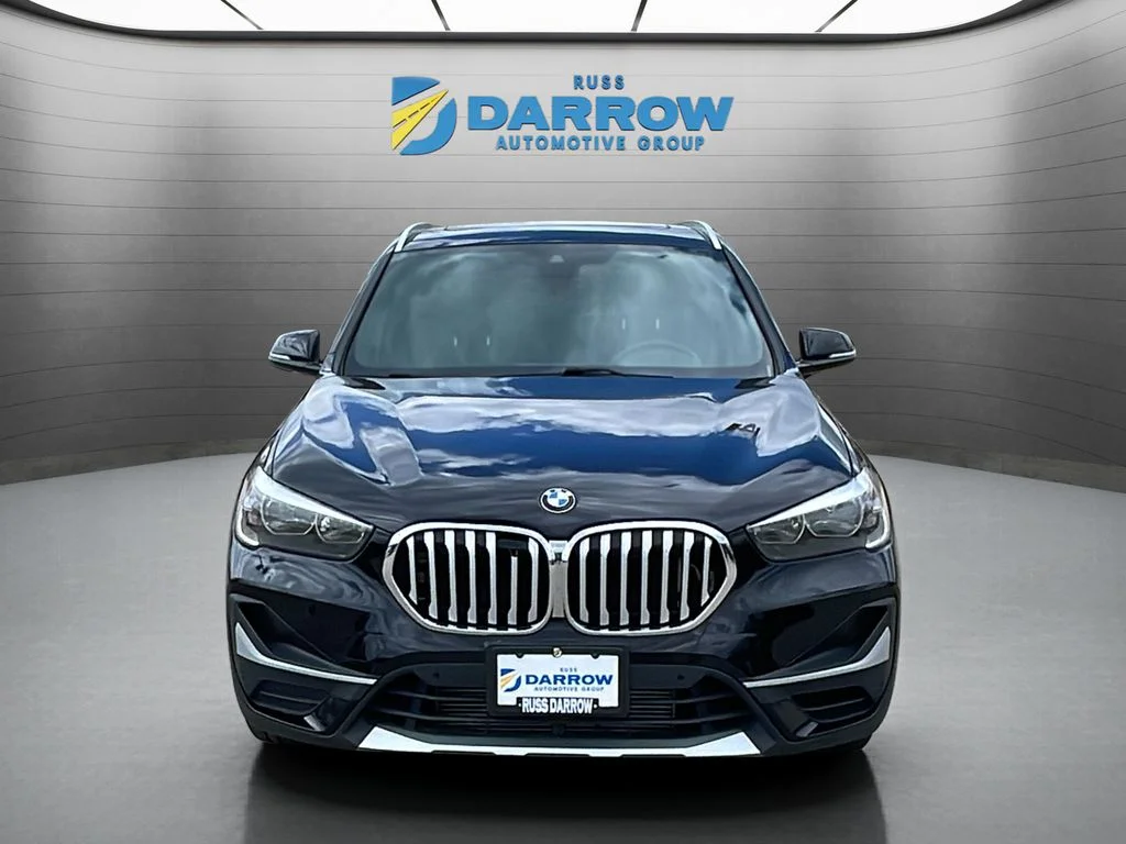 Used 2022 Black BMW xDrive28i image 8