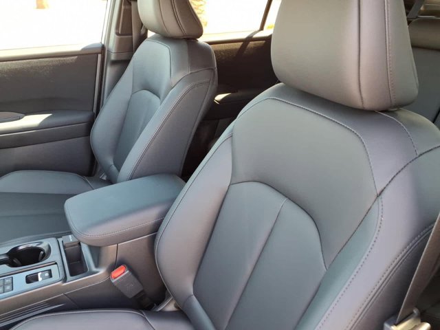 New 2026 ICE SILVER METALLIC Subaru Premium image 30