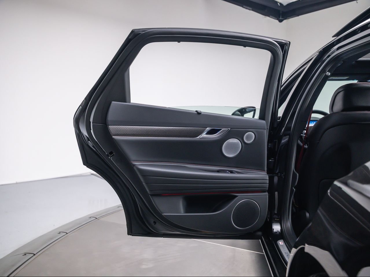 New 2026 Vik Black Genesis 3.5T SPORT PRESTIGE image 33