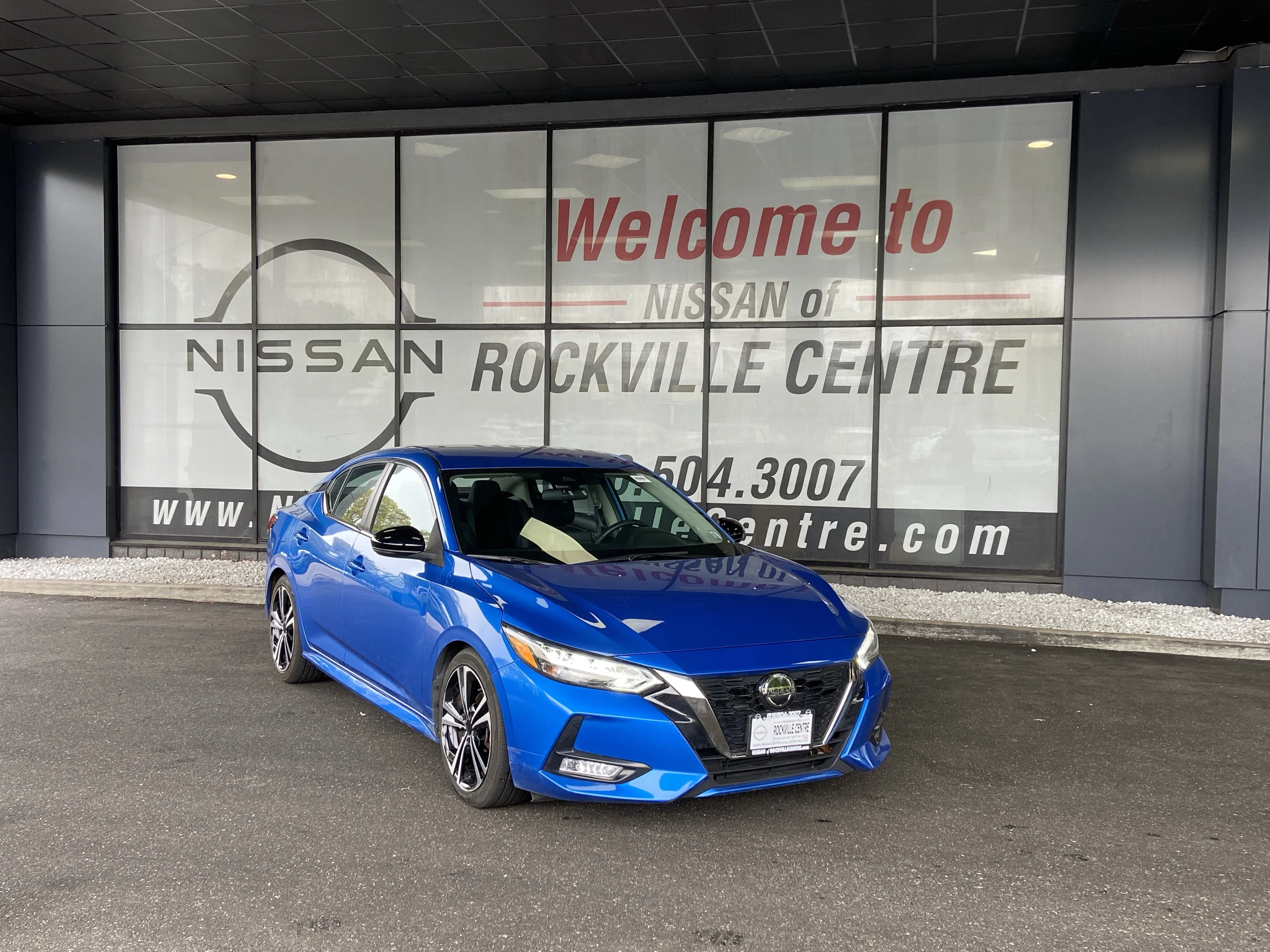 2021 Nissan Sentra SR CVT's photo