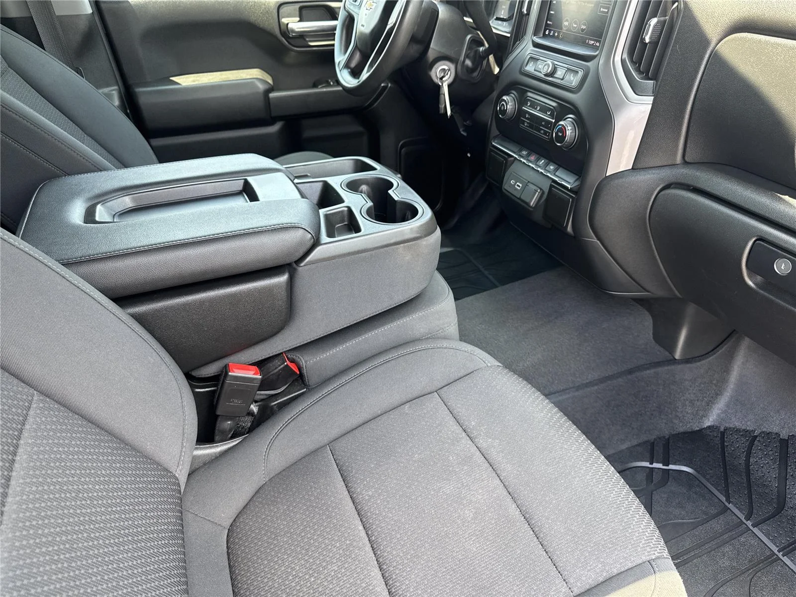 Used 2021 NORTHSKY BLUE METALLIC Chevrolet Custom image 33