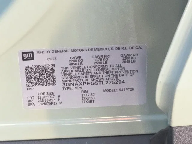 Used 2026 Green Chevrolet LT image 32