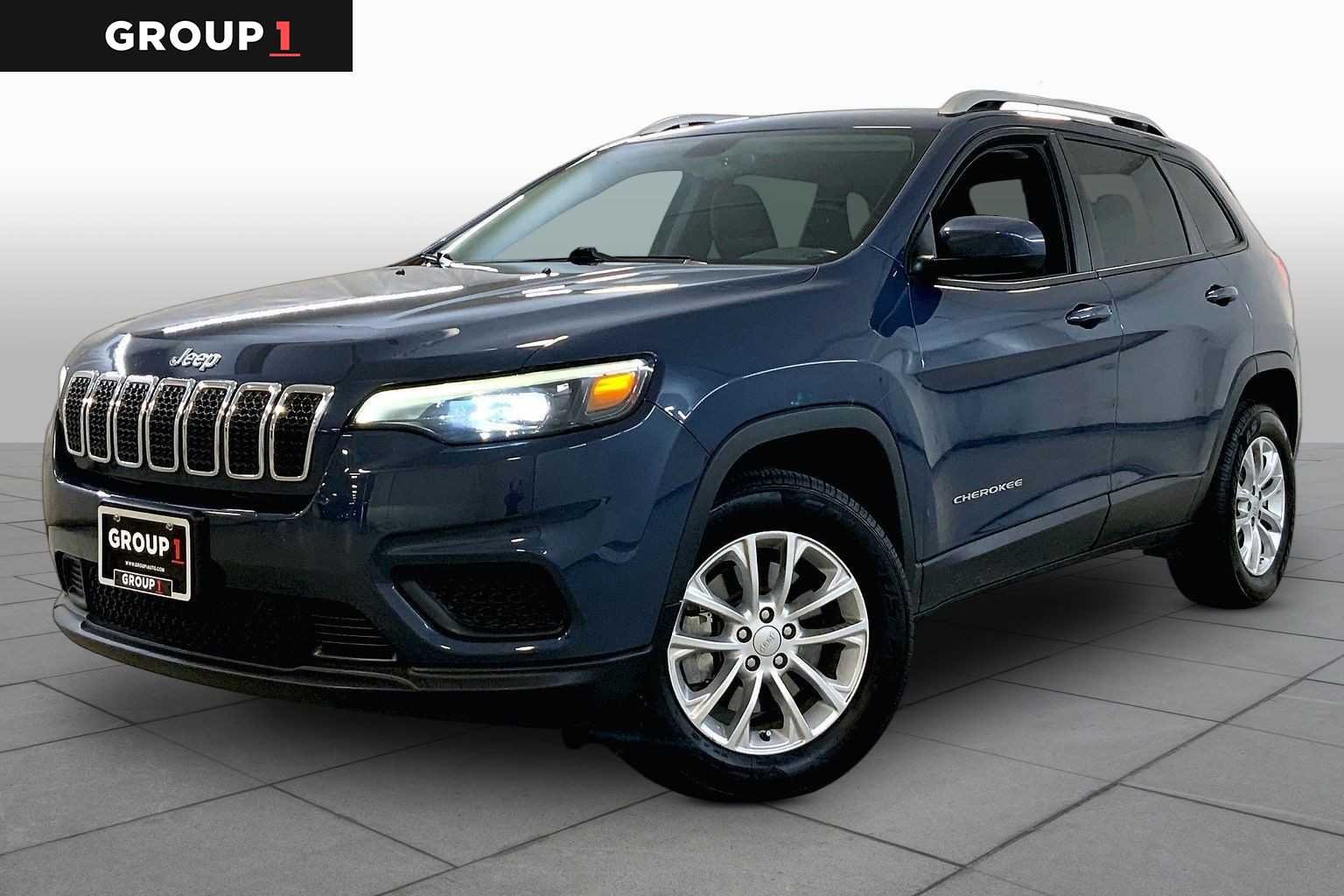 Pre-Owned 2020 Jeep Cherokee Latitude