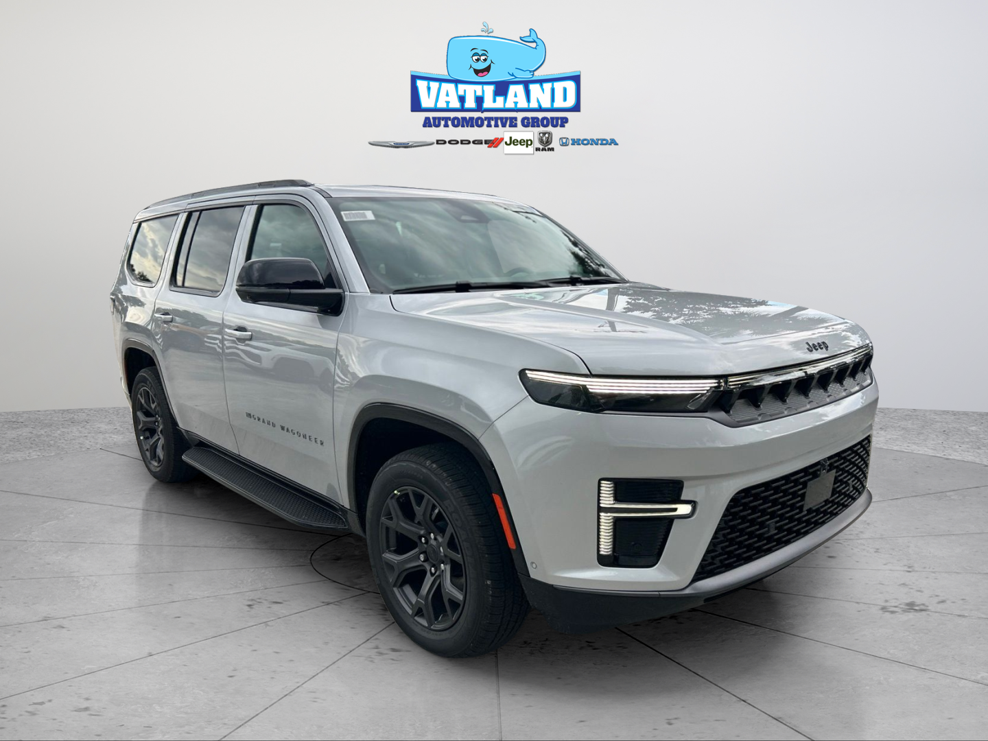 New 2026 Silver Zynith Jeep Limited Altitude image 7