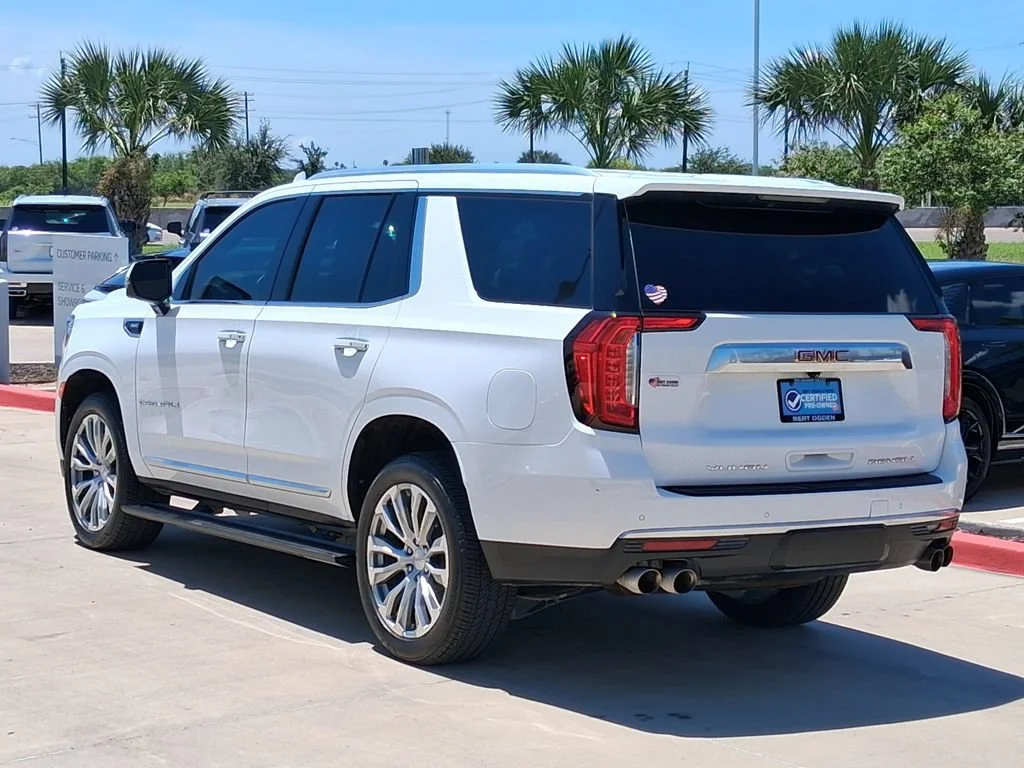 Used 2023 Summit White GMC Denali image 4
