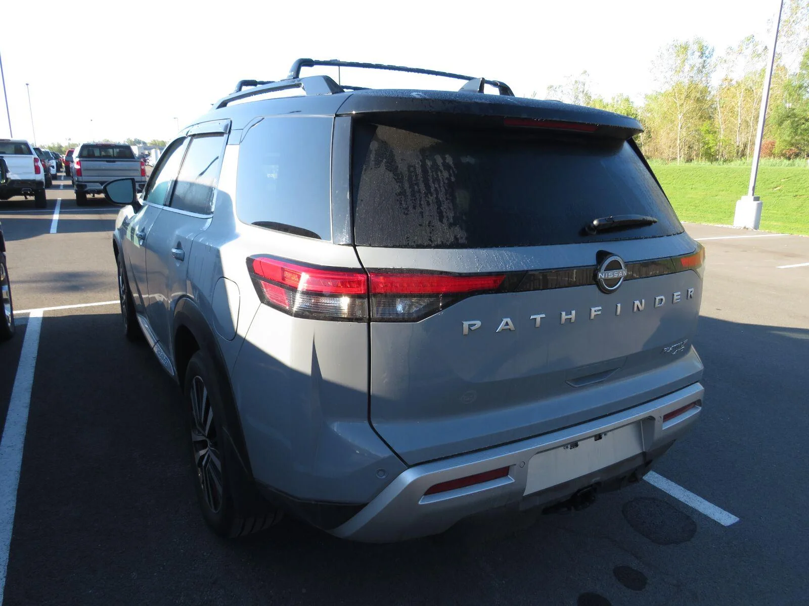 Used 2025 Solid Gray/Super Black Nissan Platinum image 8
