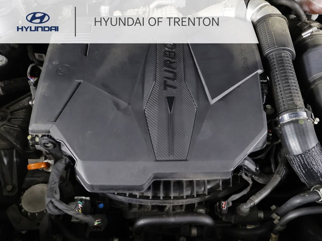 Used 2023 Black Hyundai Limited image 23