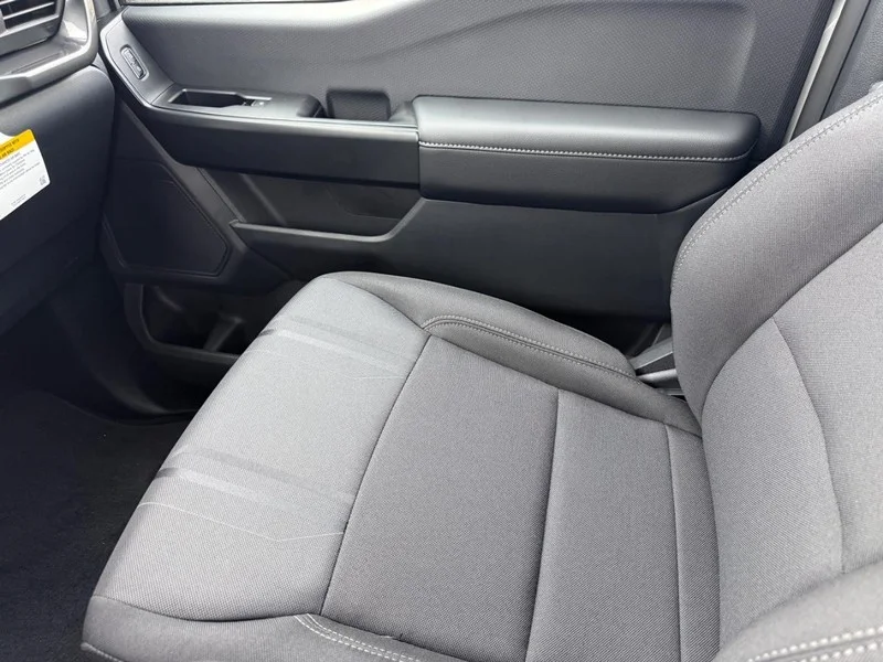 New 2026 Oxford White Ford STX 4WD SuperCrew 5.5