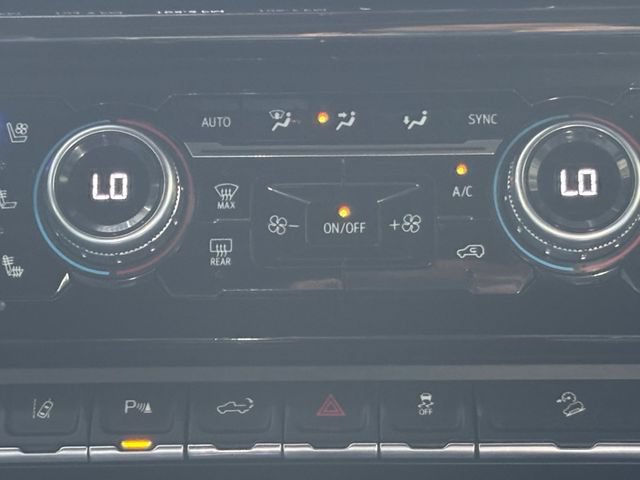 Used 2024 Summit White GMC AT4 image 5