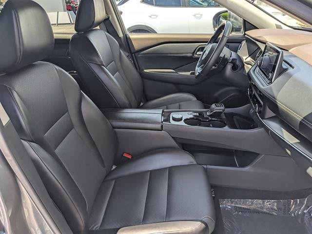 Used 2023 Gun Metallic Nissan SV image 31