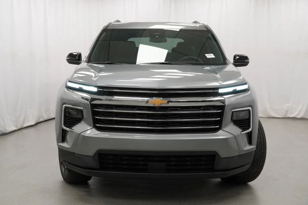 New 2027 Sterling Gray Metallic Chevrolet LT image 34