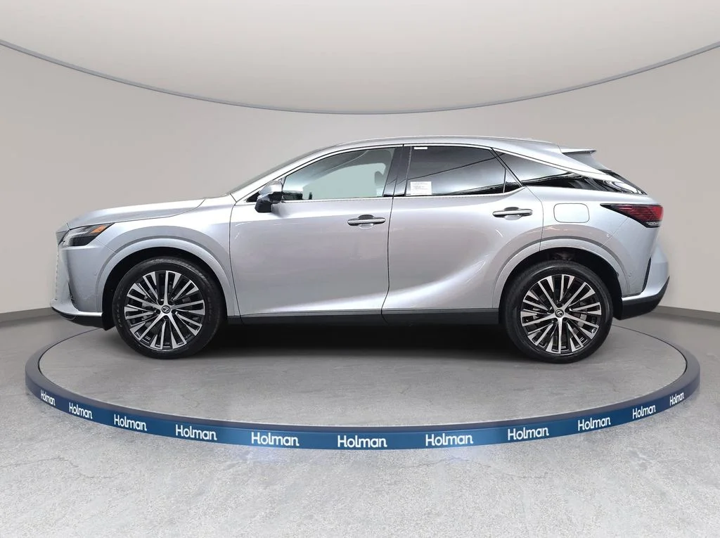 New 2026 Iridium Lexus PREMIUM PLUS image 8