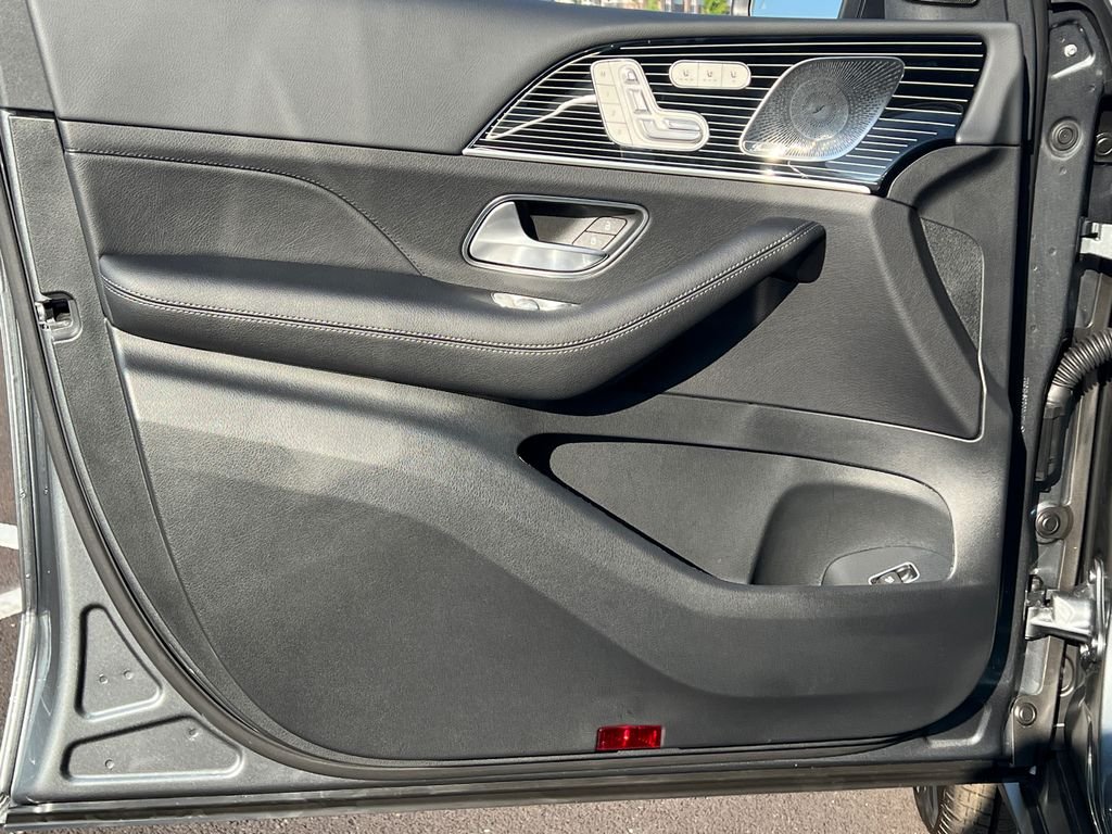 New 2026 Selenite Grey Metallic Mercedes-Benz GLE 450 image 10