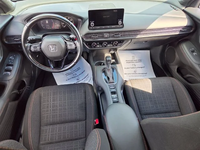 Used 2025  Honda Sport image 9