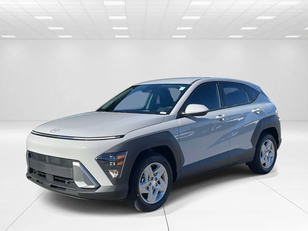 New 2026 Gray Hyundai SE image 3
