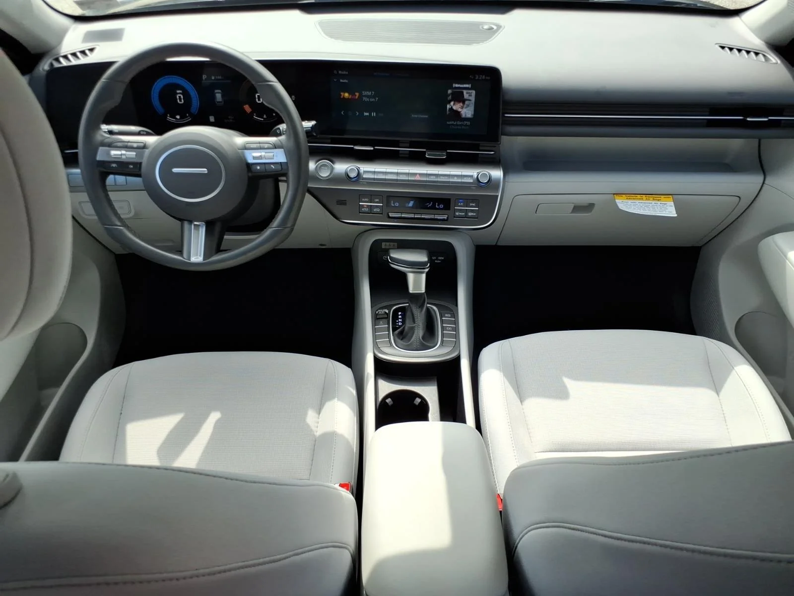 Used 2025 Abyss Black Pearl Hyundai SEL image 28
