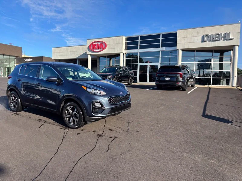 Used 2022 Blue Kia LX image 4