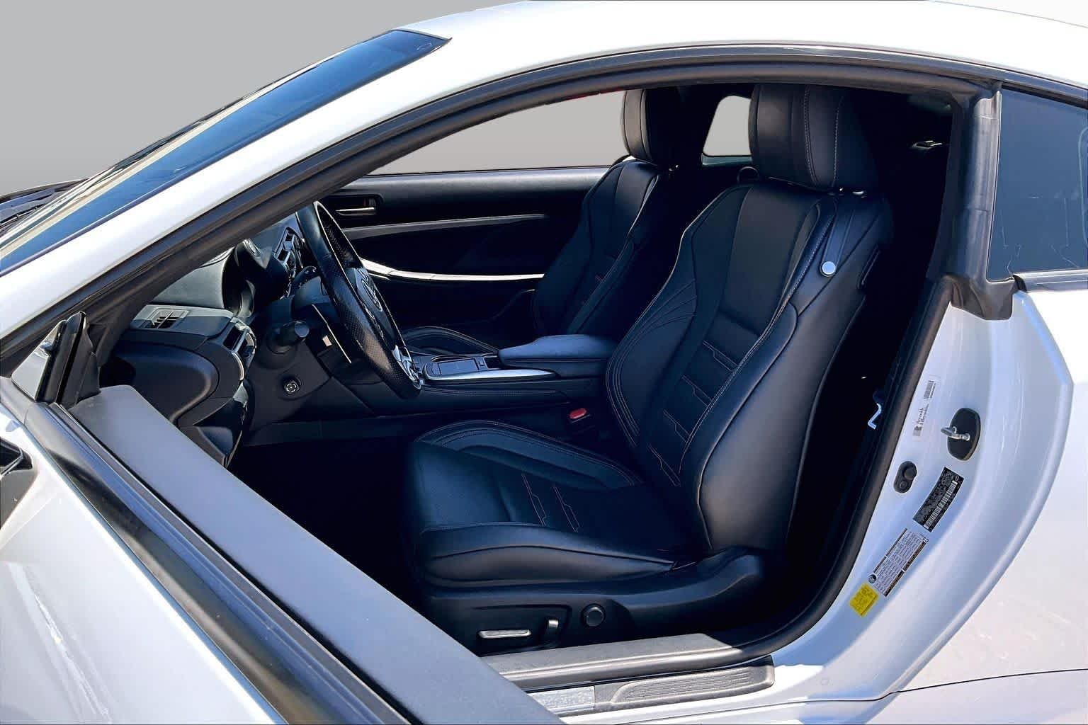 Used 2019 Ultra White Lexus F SPORT image 7