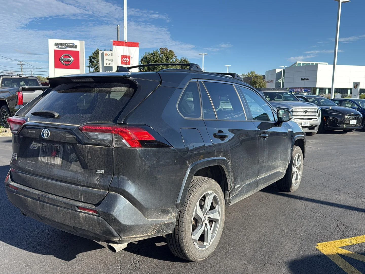 Used 2022 Midnight Black Metallic Toyota SE image 3