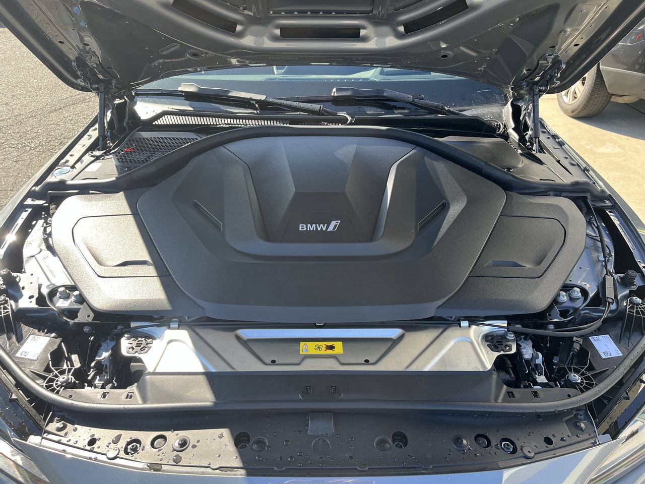 Used 2026 Skyscraper Grey Metallic BMW eDrive40 image 39