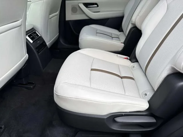 2026 Mazda CX-90 Premium Plus Package - Photo 18