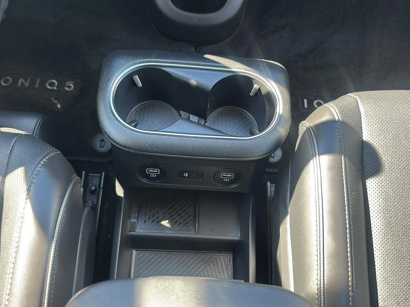Used 2023 Lucid Blue Hyundai Limited image 32