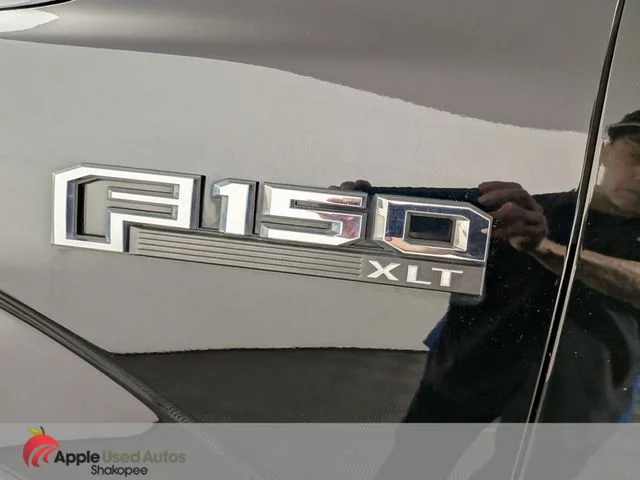 Used 2018 Black Ford XLT image 40