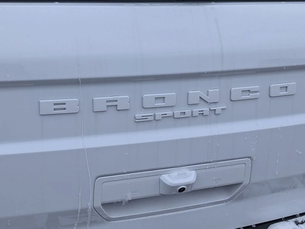 New 2025 Oxford White Ford Outer Banks® image 12