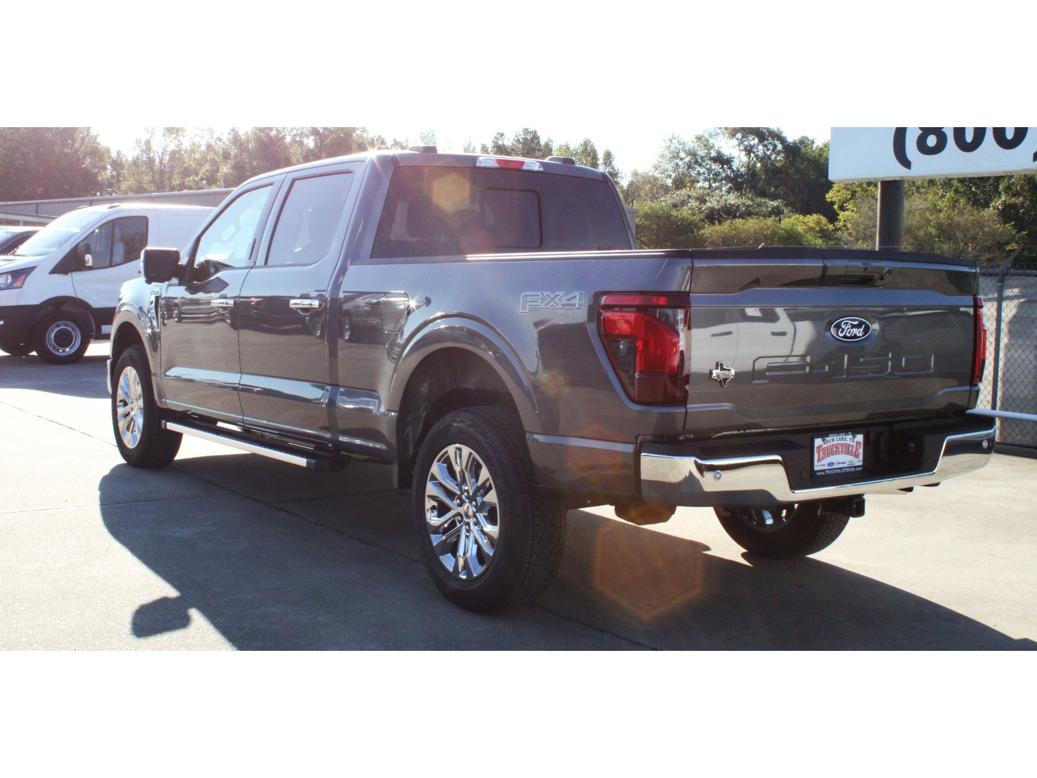 New 2026 Carbonized Gray Metallic Ford XLT image 23