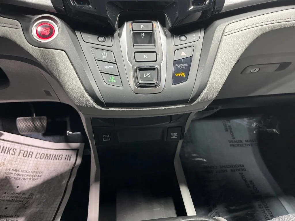 2024 Honda Odyssey EX - Photo 31