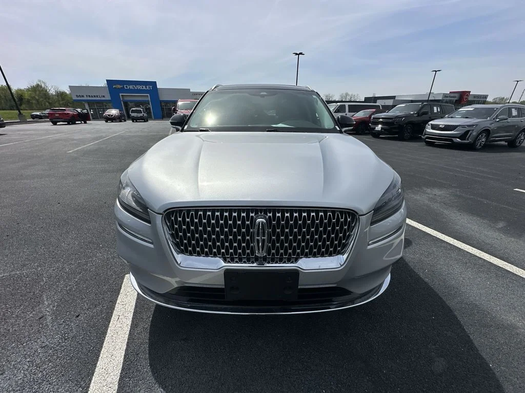 Used 2020 Silver Lincoln Reserve image 27