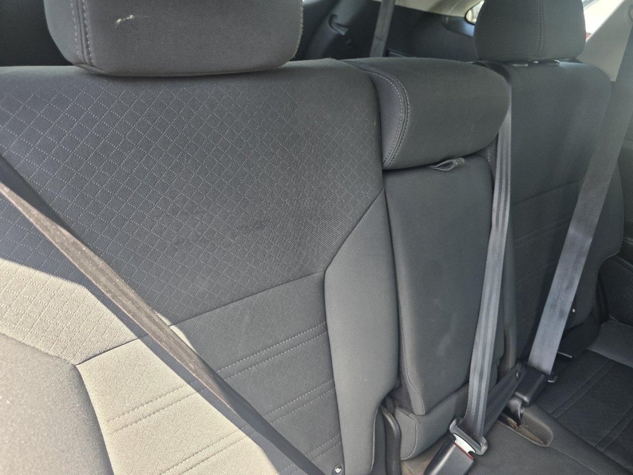 Used 2020 Silver Kia L image 13